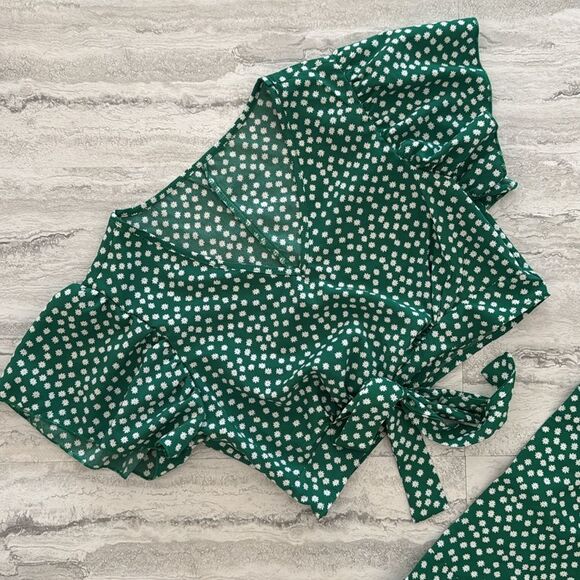 Green Floral Skirt Set - Picture 2 of 4